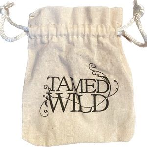 Tamed Wild box random items